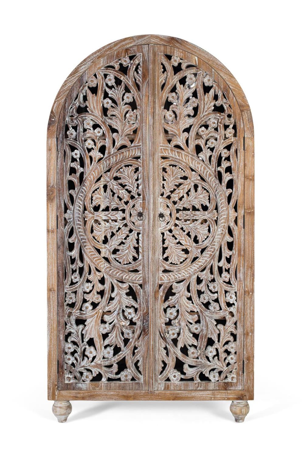 Armoire en teck avec sculpture artisanale et finition blanc lavé