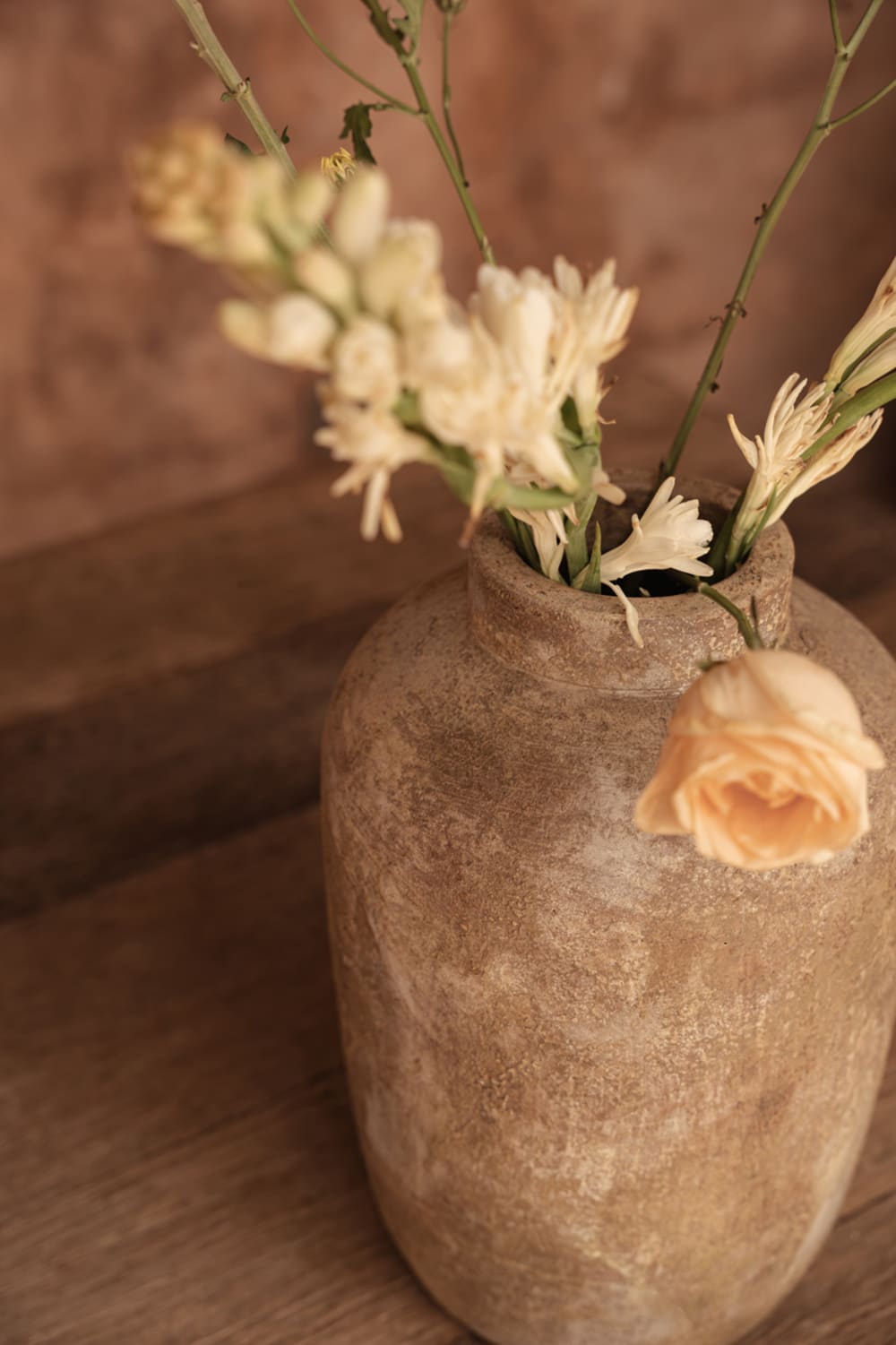 Vase aus terrakotta in cremefarben, 20x20x30cm - Maisons Du Monde