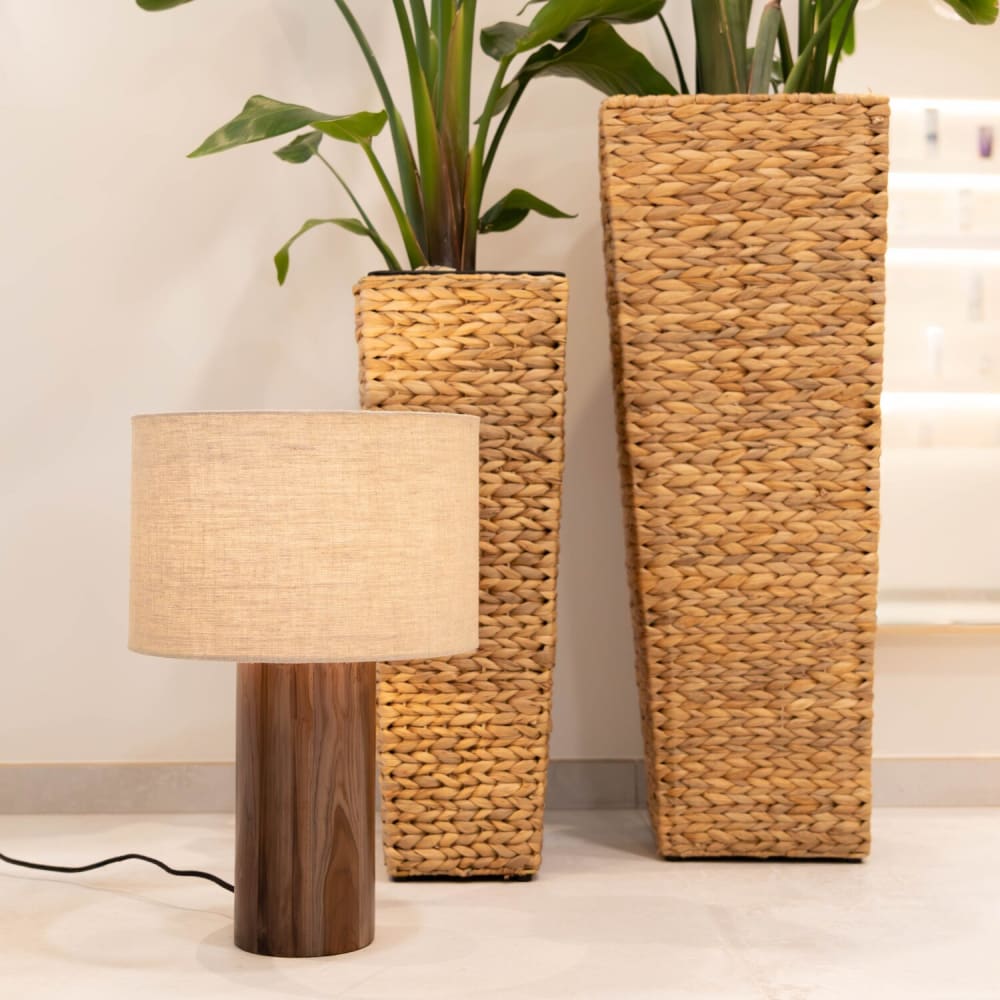 Lampe à poser blanc en bois et lin, ø 31 cm, h 45 cm — vue 4