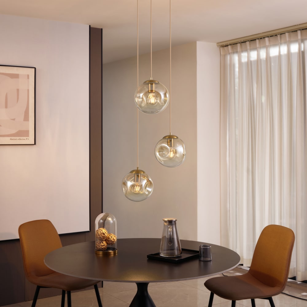 Suspension art déco laiton verre ambré 3 lampes — vue 3
