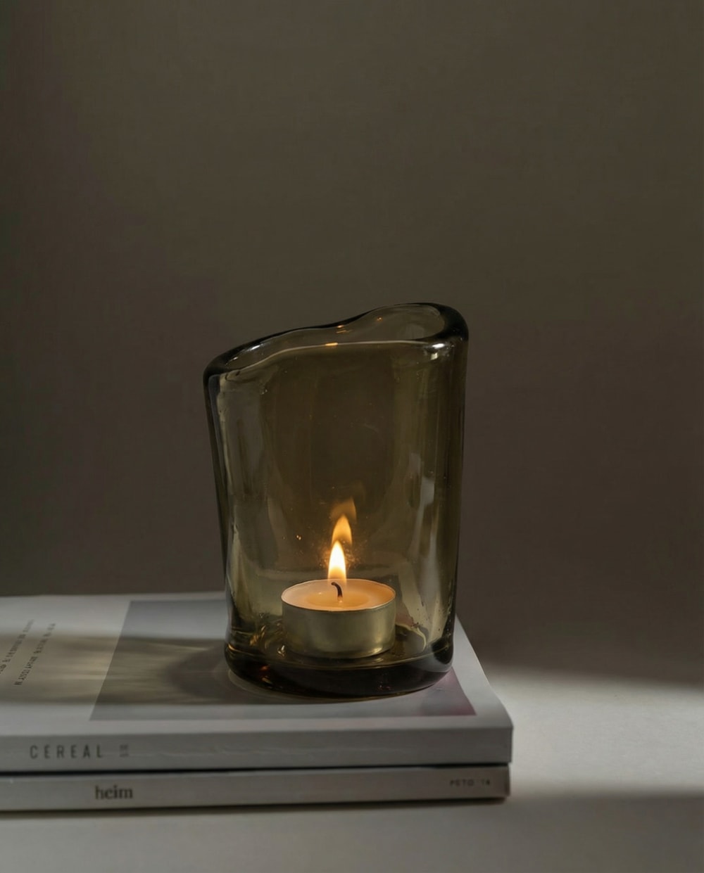 Bougeoir en verre lava charbon 12x12x16cm — vue 3