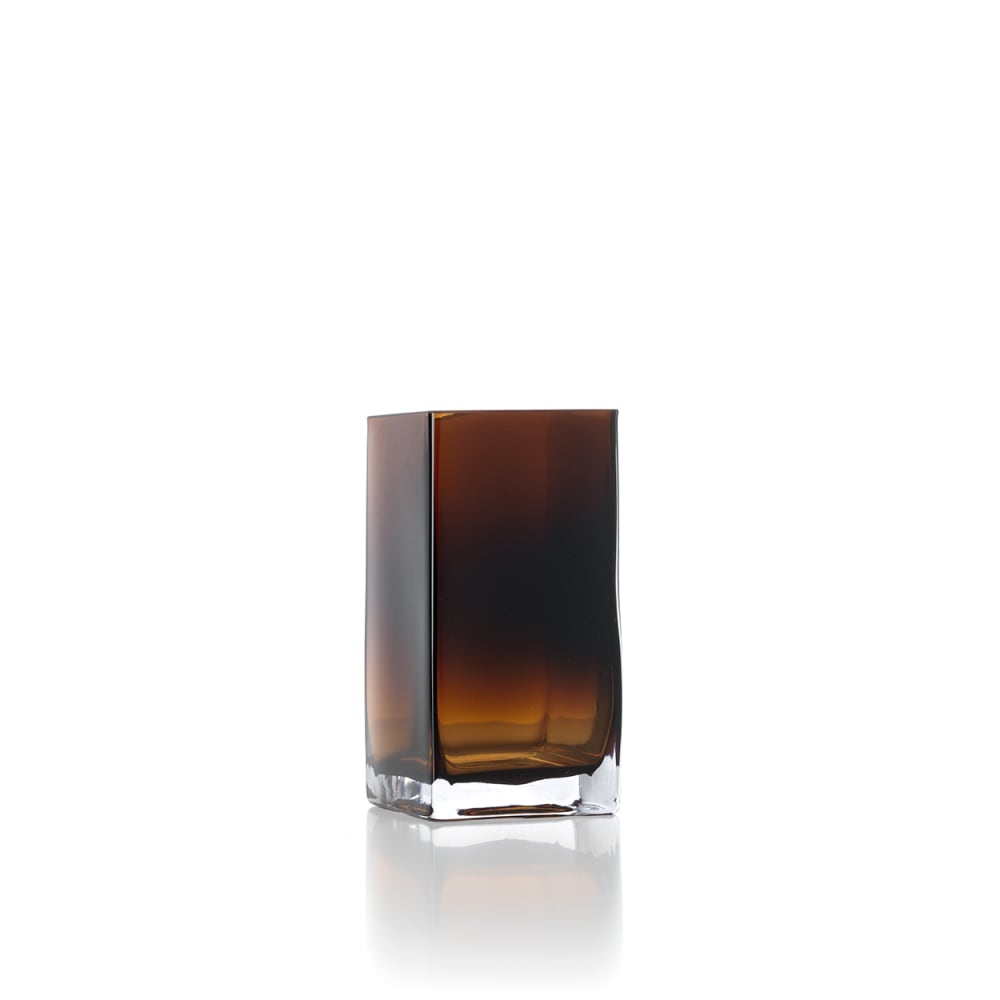 Vase verre ambre 10x10x20cm Vase verre ambre 10x10x20cm