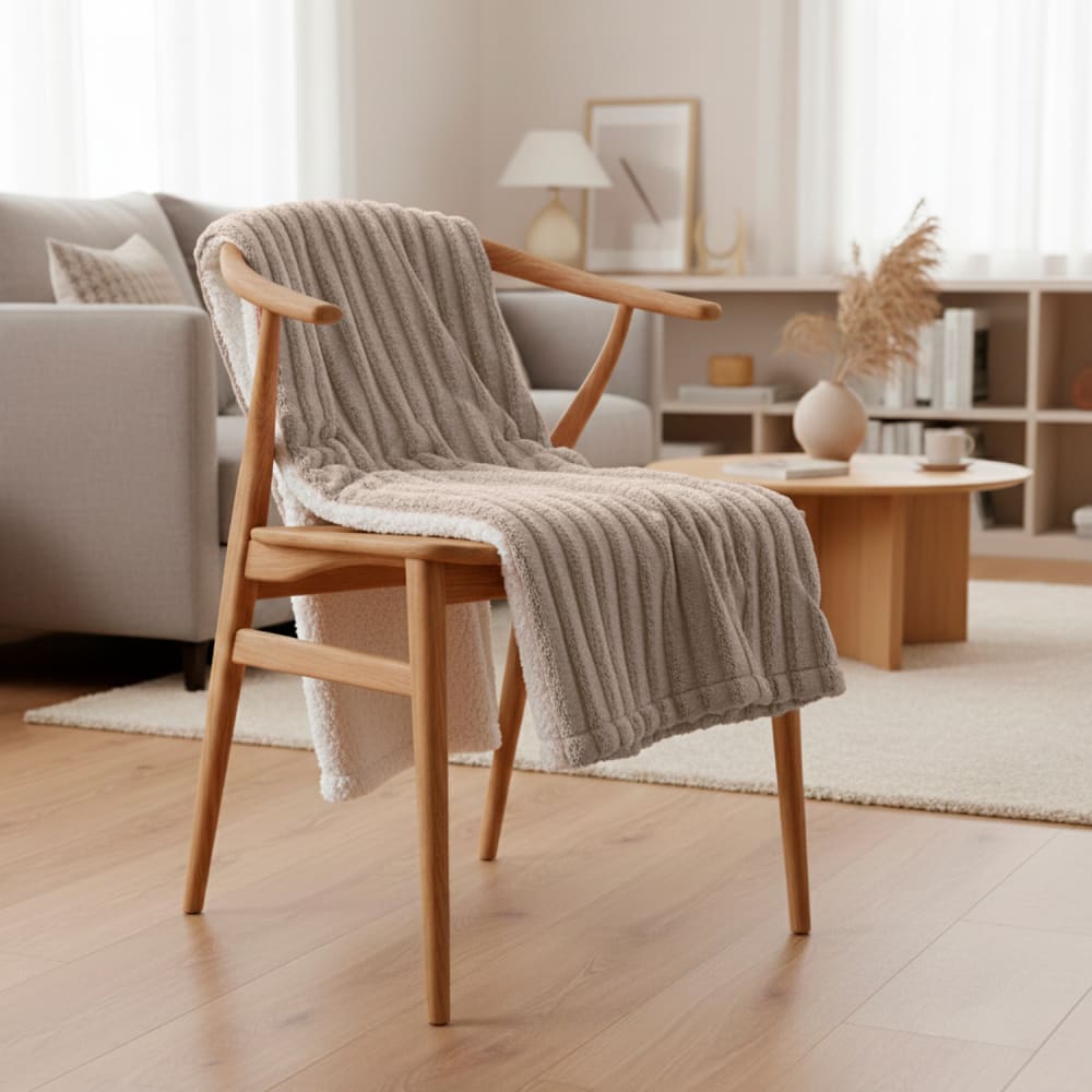 Plaid-Decke aus Polyester, 130 x 170 cm, beige - Maisons Du Monde