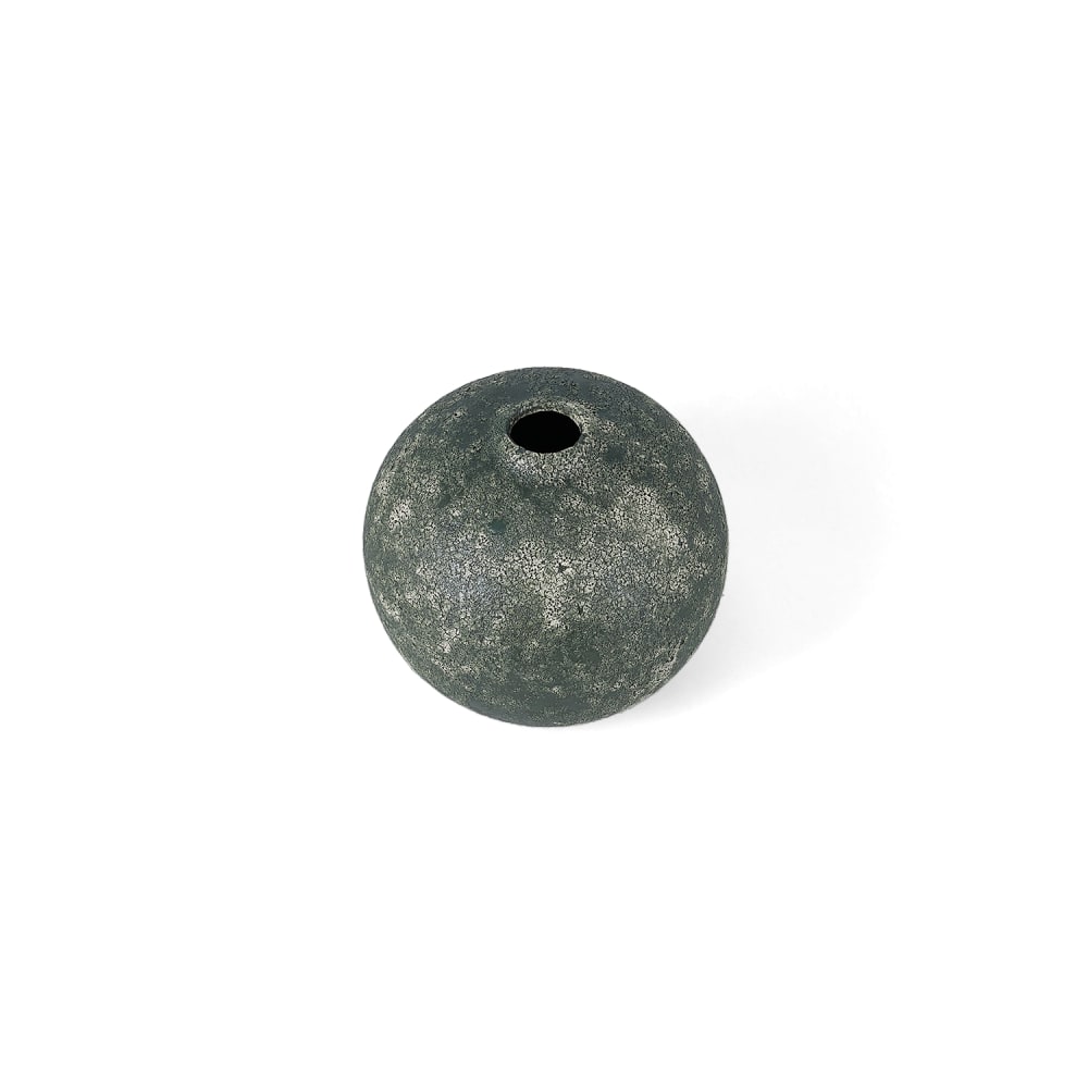 Vase vert en grès 14,5xh13cm