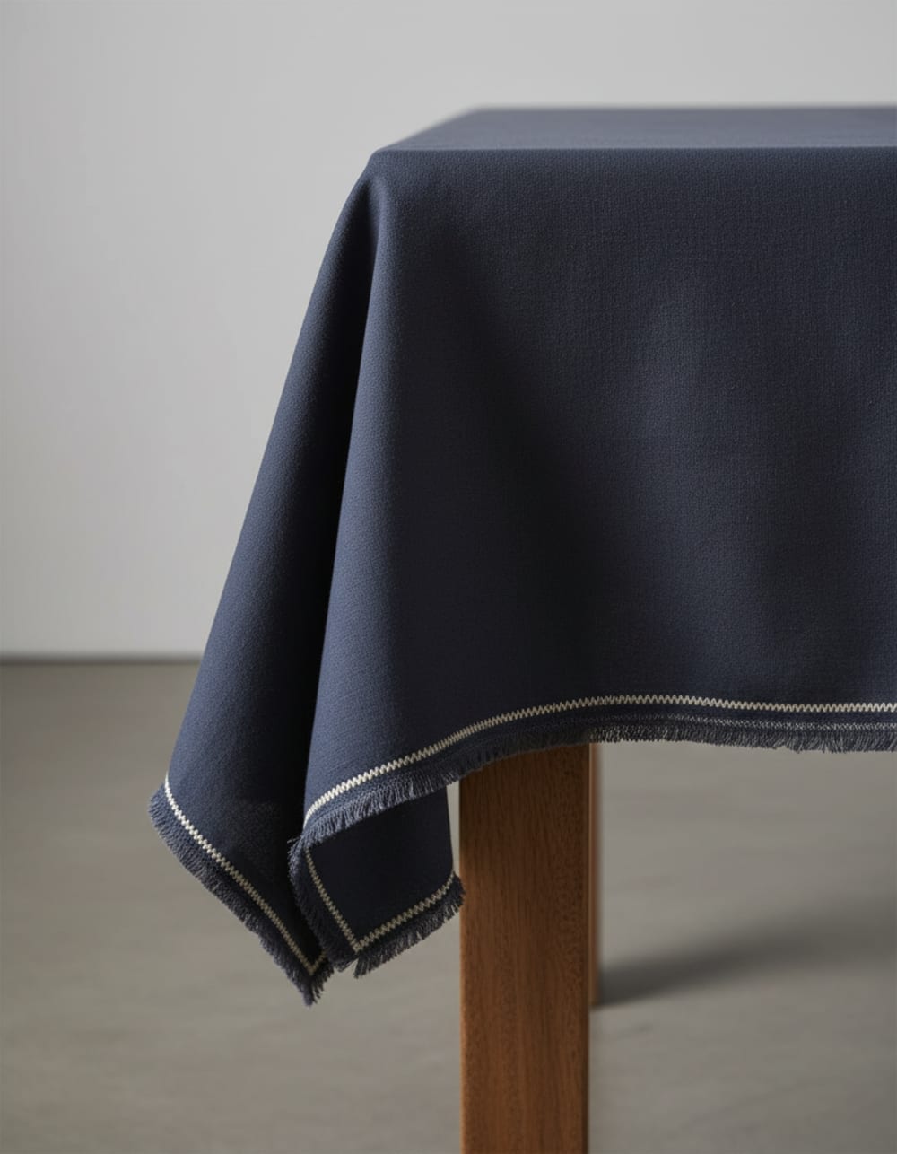 nappe en lin noir 150x300x2cm