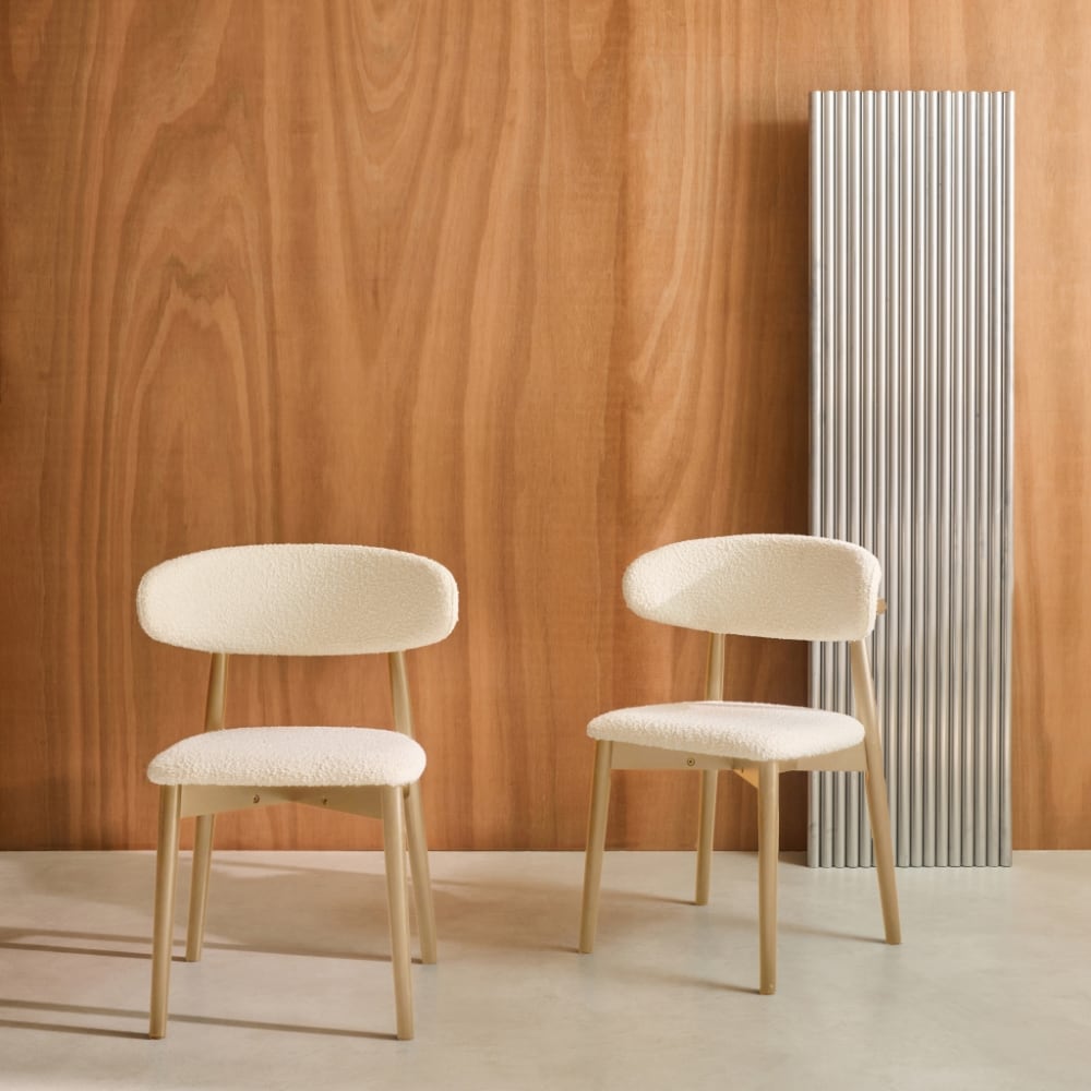 sweeek 2er-Set Stühle aus naturfarbenem Heveaholz mit cremeweißem style modern Beige Stoff