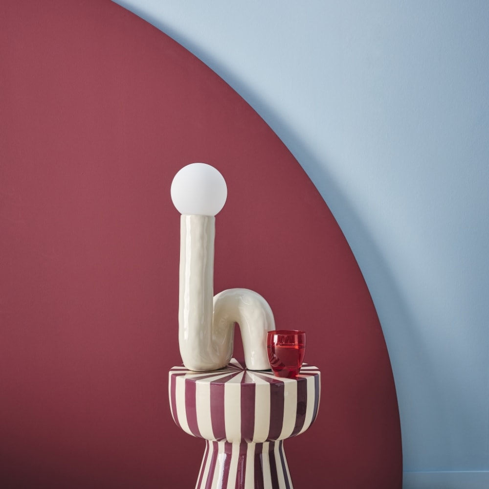 Lampe de table organique céramique vernis crème h 45cm — vue 3