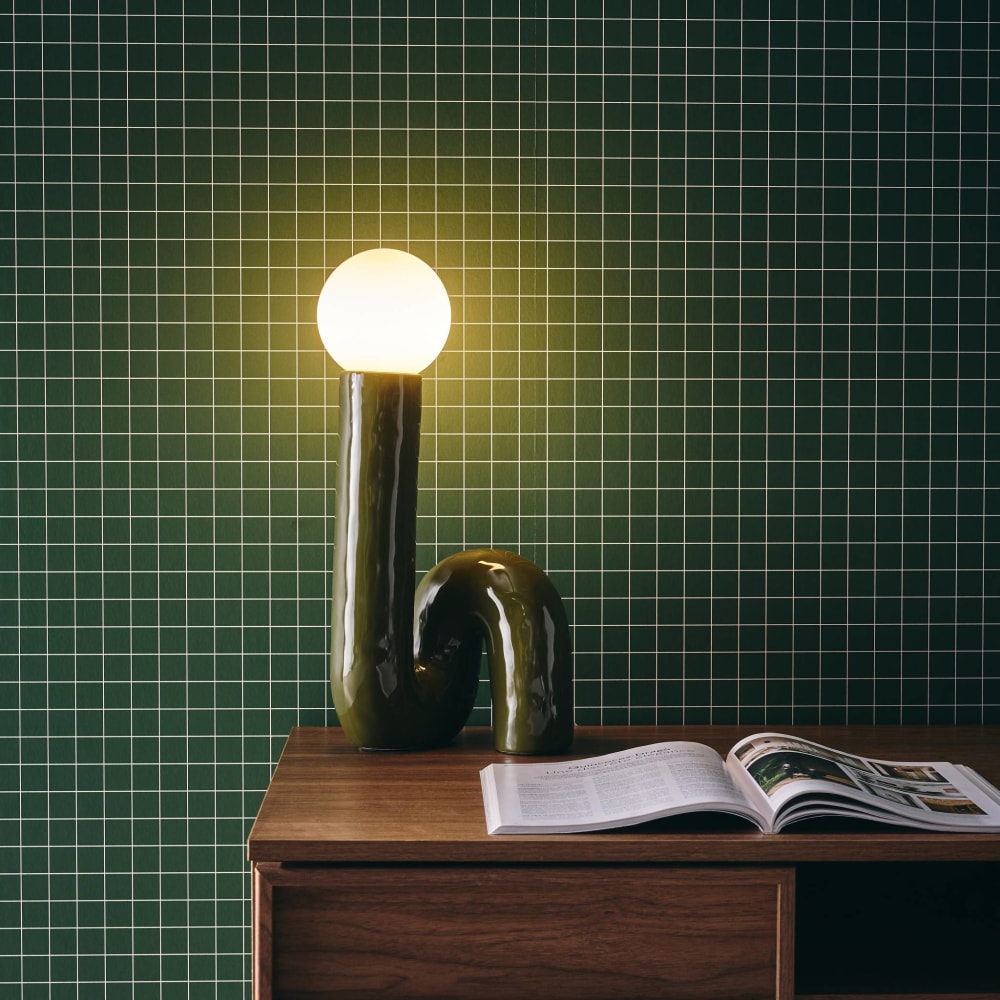 Lampe de table organique céramique vernis kaki h 45cm — vue 4