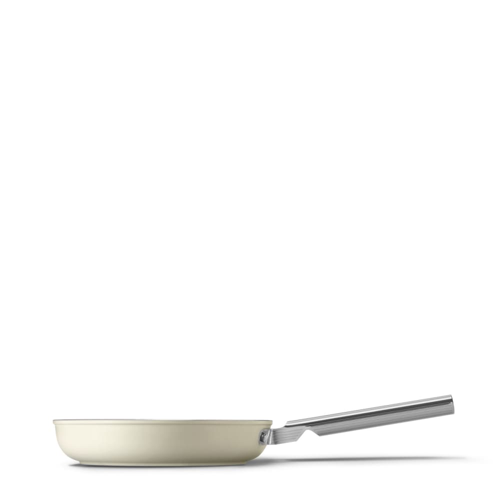 Poêle 20cm noir smeg