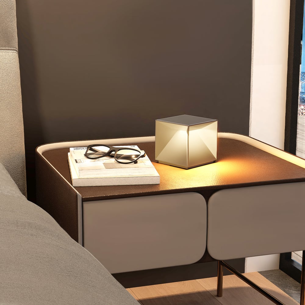 Lampe de chevet sans fil Aluminium Beige h8cm - Maisons du Monde