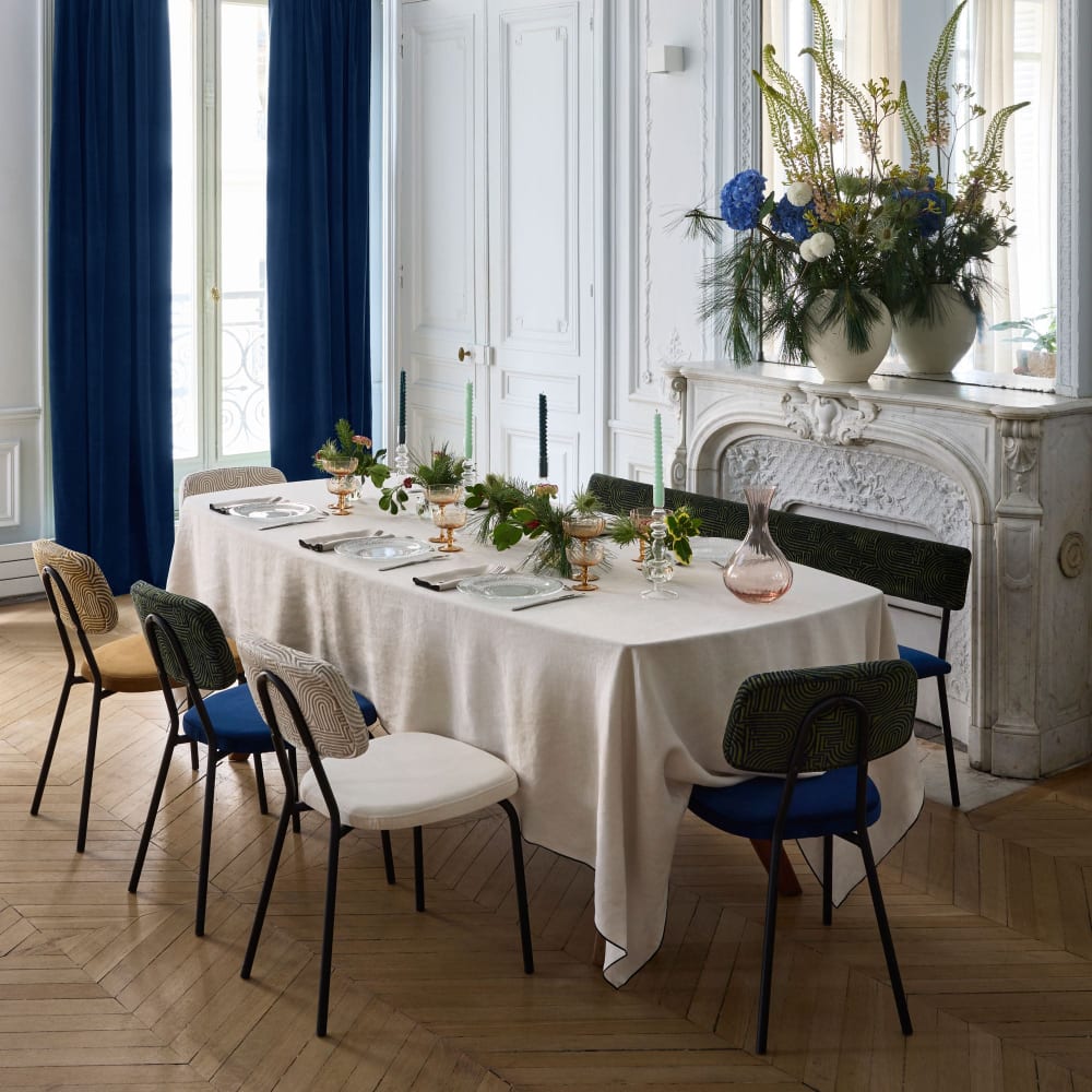 rideau en polyester bleu