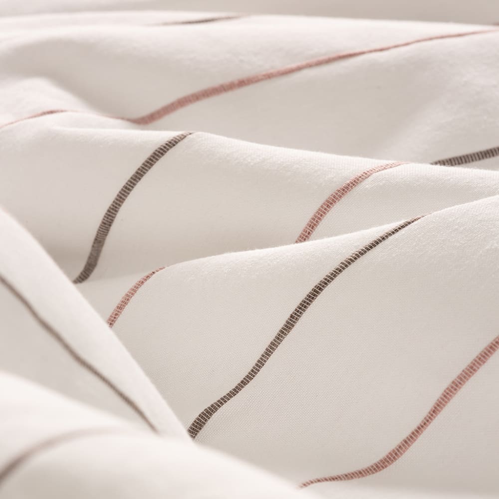 Lot de 2 housses de coussin en coton fil en relief teint rose 45x45 — vue 4