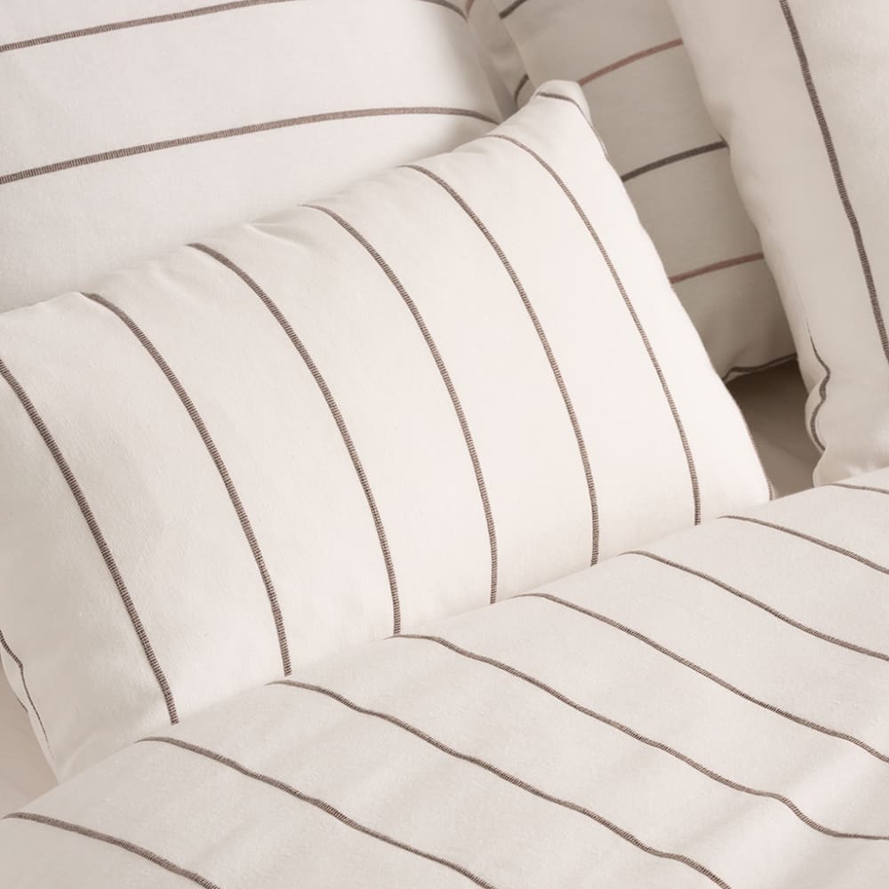 Lot de 2 housses de coussin en coton fil en relief teint lin 50x30 — vue 4