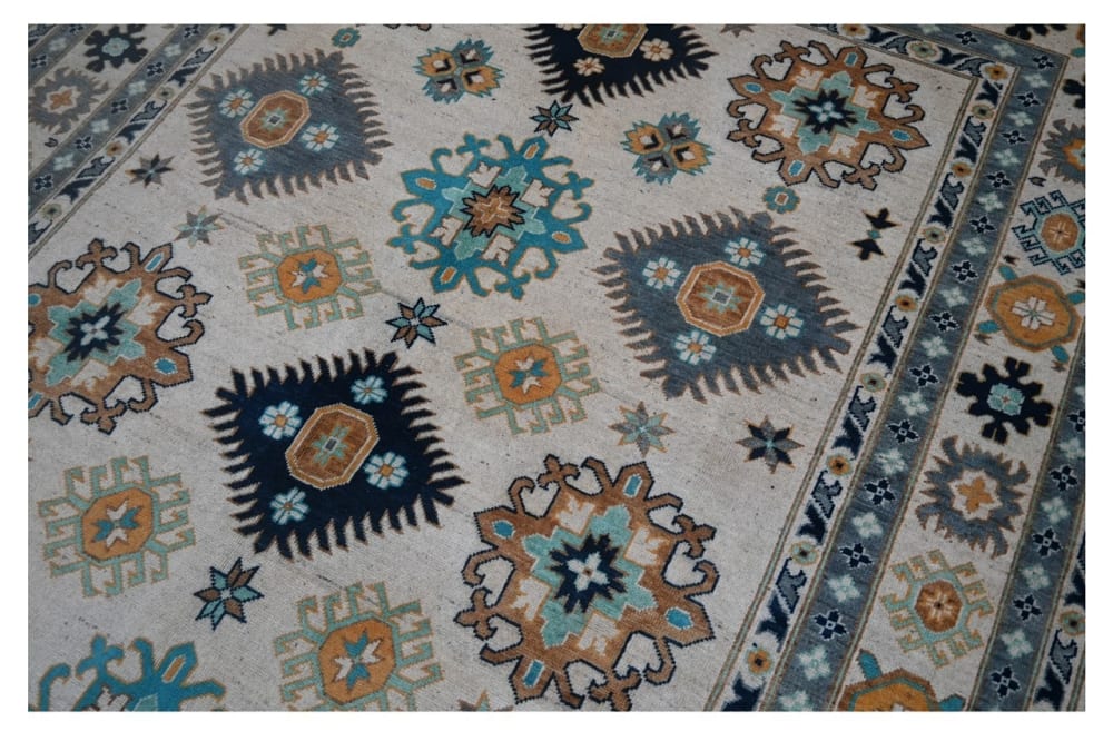 Orientalischer handgeknüpfter Teppich aus bunter Wolle 304x195 cm