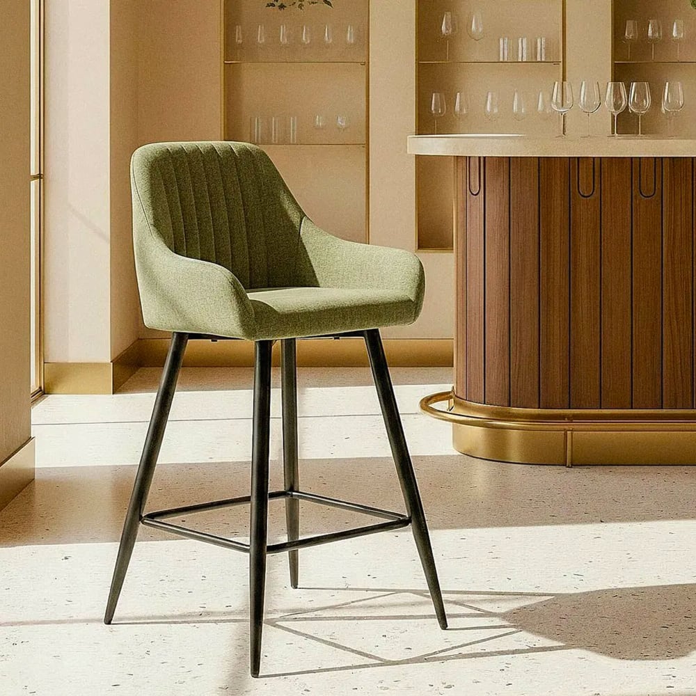 Tabouret de bar tissu vert et métal noir 47x47x93cm