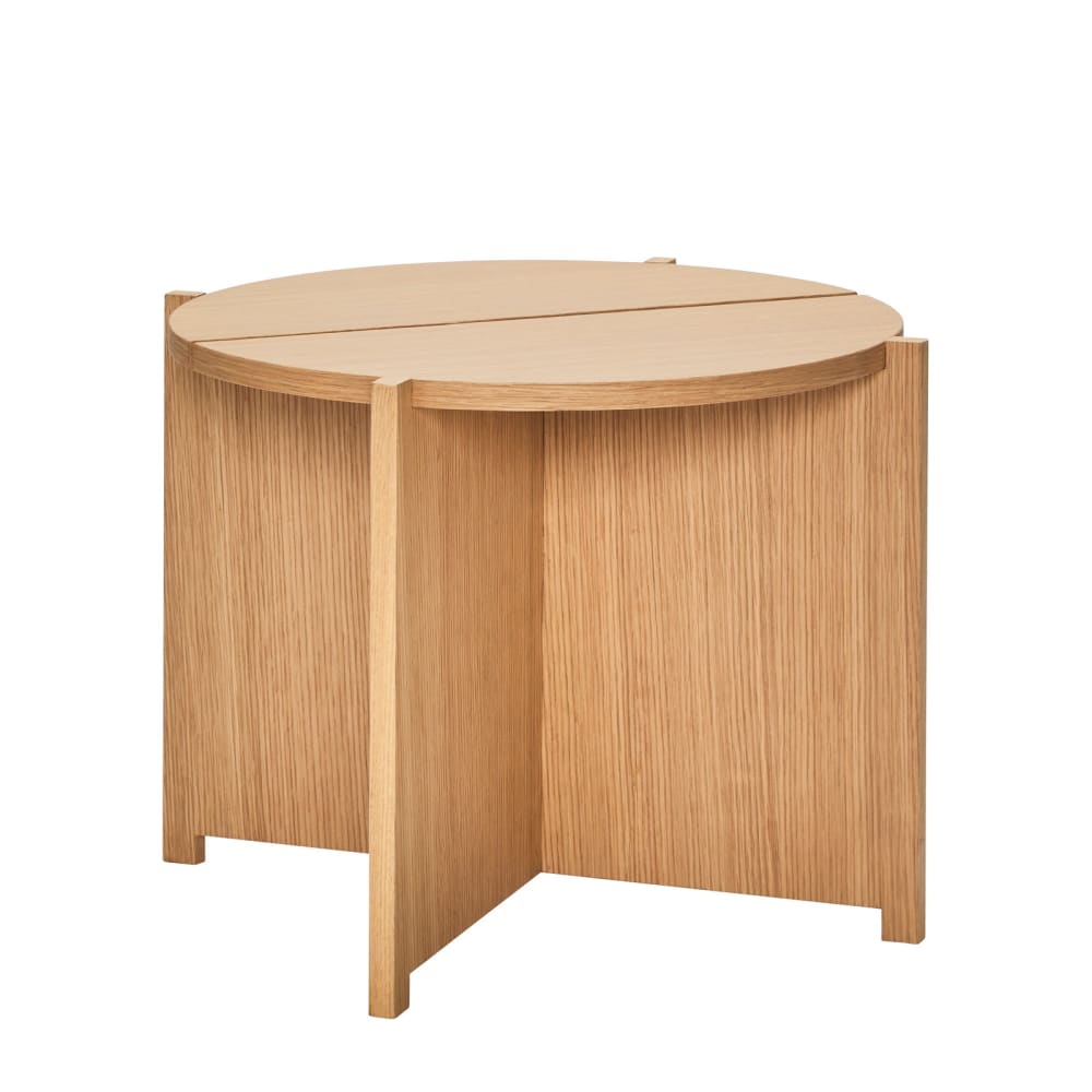 Table d'appoint en bois clair Table d'appoint en bois clair