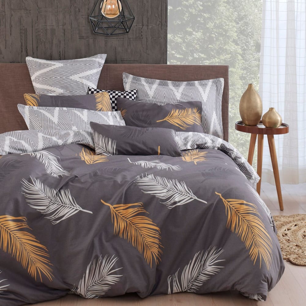 Parure housse de couette en polycoton motif plumes 240x220 cm
