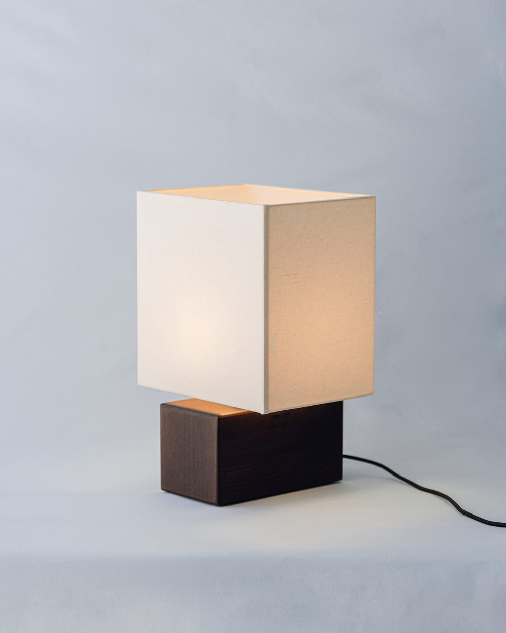 Lampe de chevet noo.ma bois et tissu 23 x 26 x 39 cm — vue 3