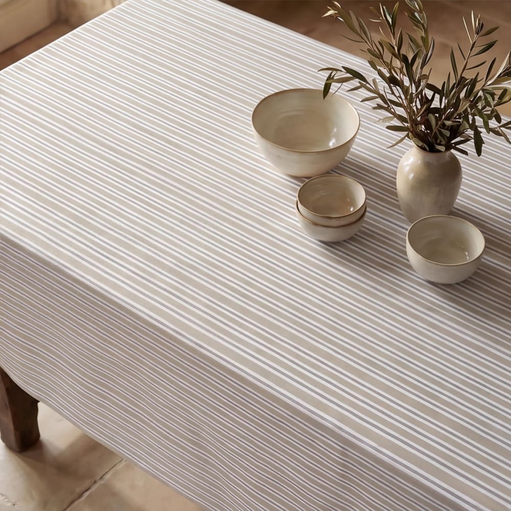 Muare Home Fleckschutz-Tischdecke 100% Baumwolle Blau und Beige 300x155 cm Beige Baumwolle