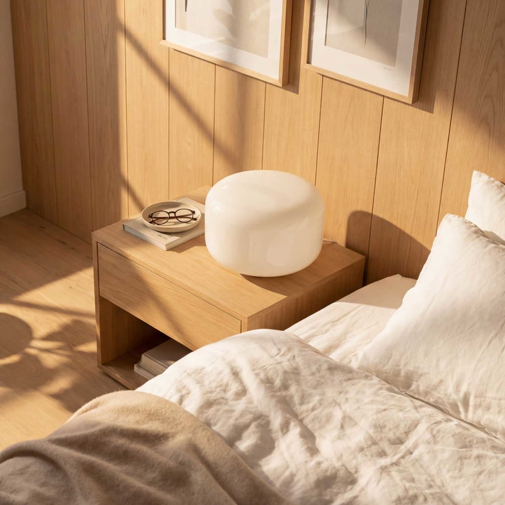 Lampe à poser en verre — vue 3