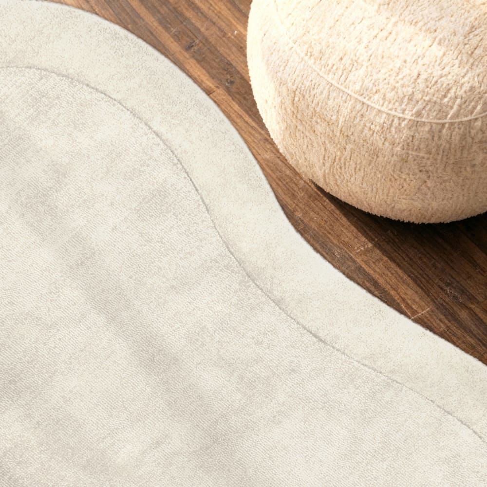 Tapis en laine de forme organique tufté main Crème 125x200cm — vue 4