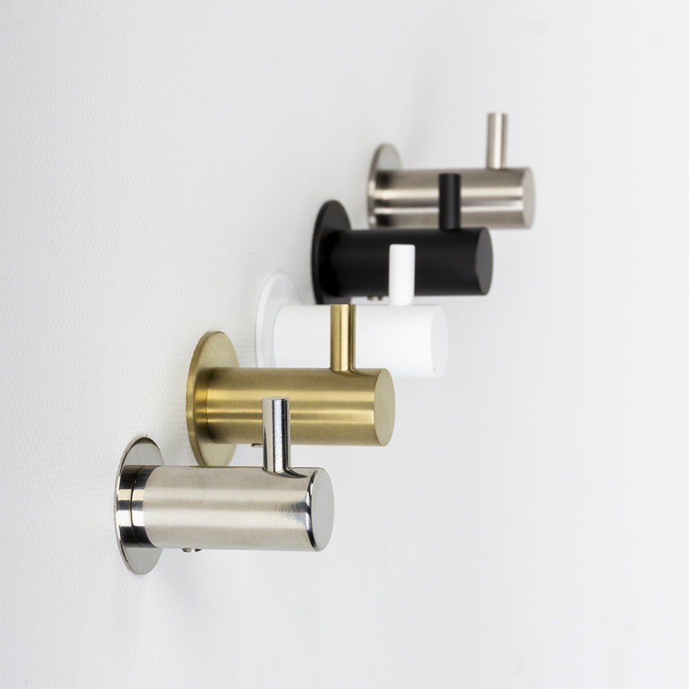 Patères murales en inox noir mat - Maisons du Monde