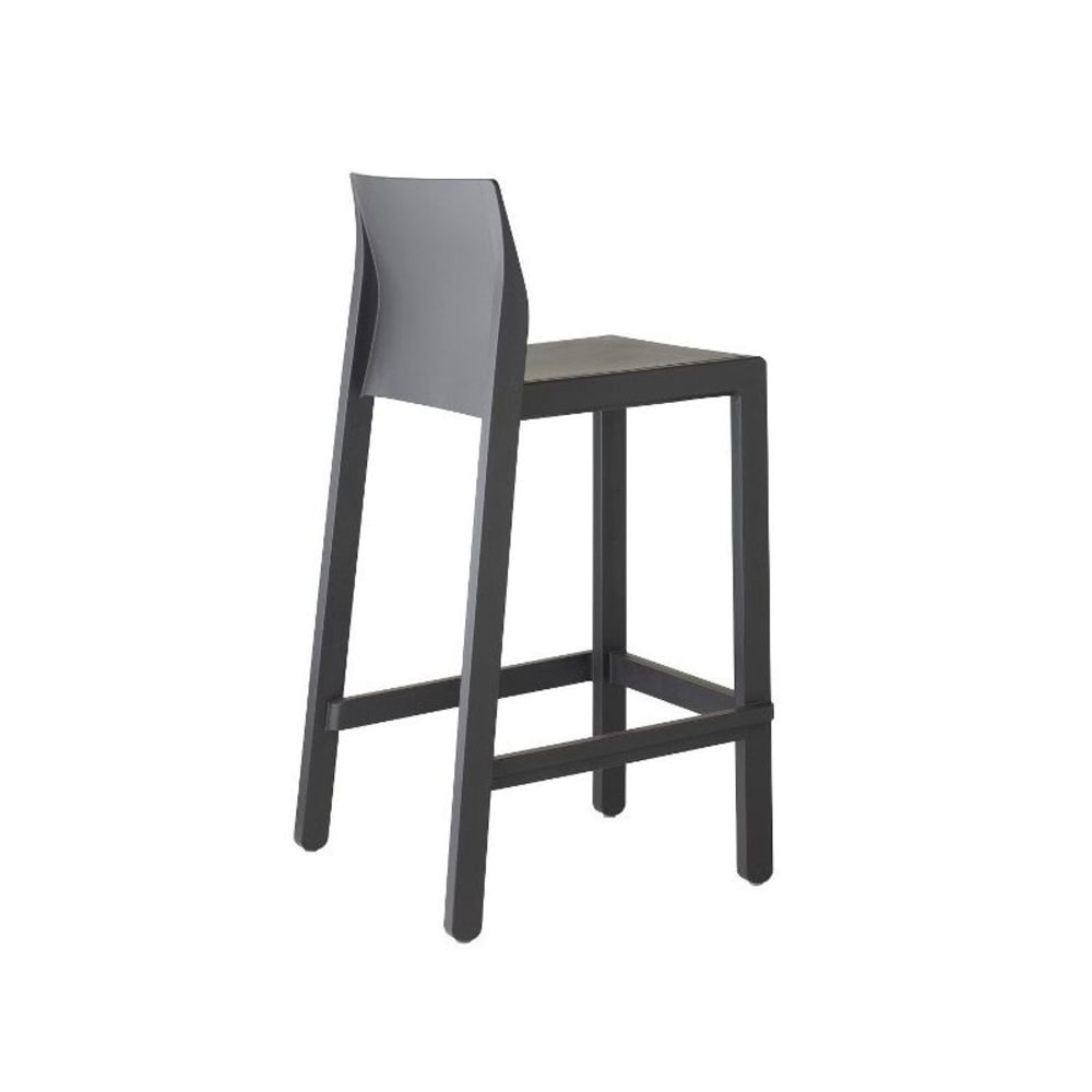 tabouret design en plastique