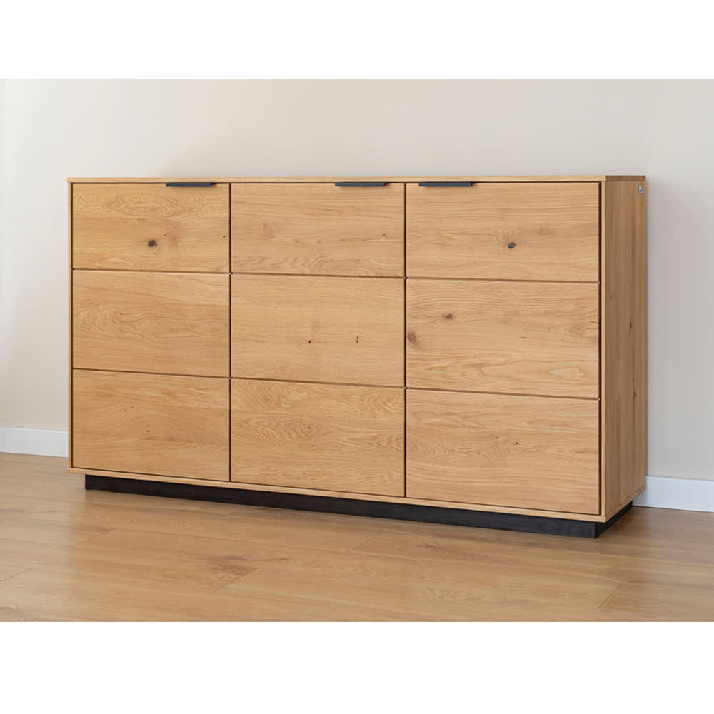 Kommode mit Türen aus Massivholz 154x39x84cm, eiche natur -