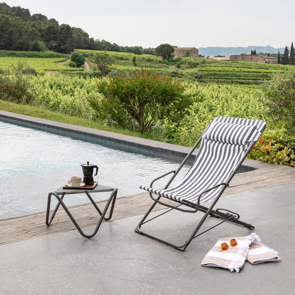 Chilienne jardin oscillant en acier gris L83xl60xH91