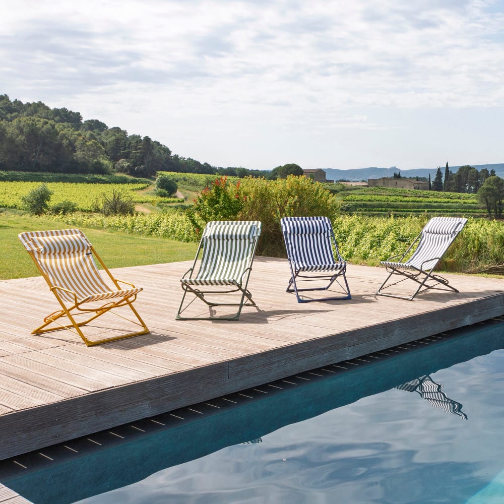 Chilienne jardin oscillant en acier jaune L83xl60xH91