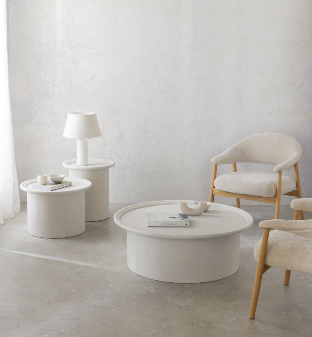 Table basse 60 cm diamètre en polyresine ciment blanc