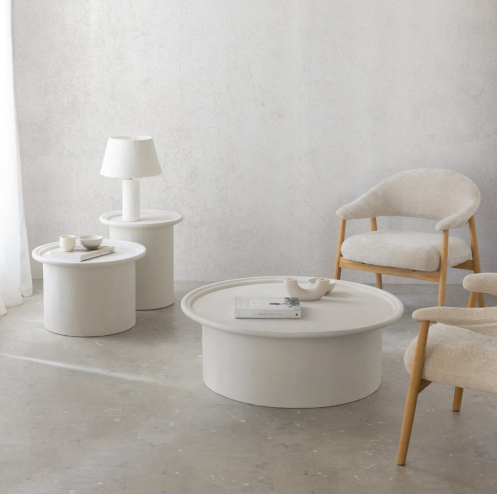 Table basse 48 cm diamètre en polyresine ciment blanc
