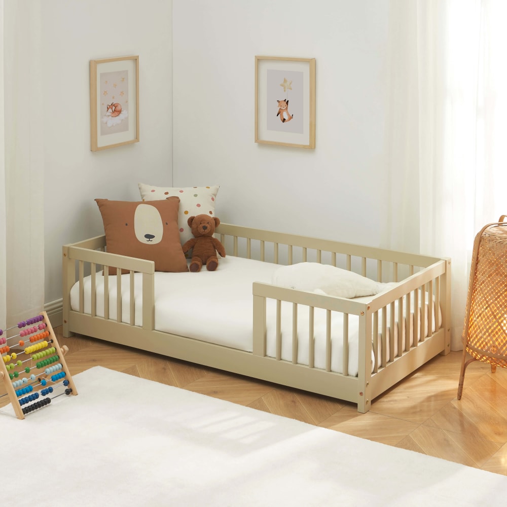 Lit enfant avec barrières  70x140 pin massif beige sommier (Baita) - Image 1