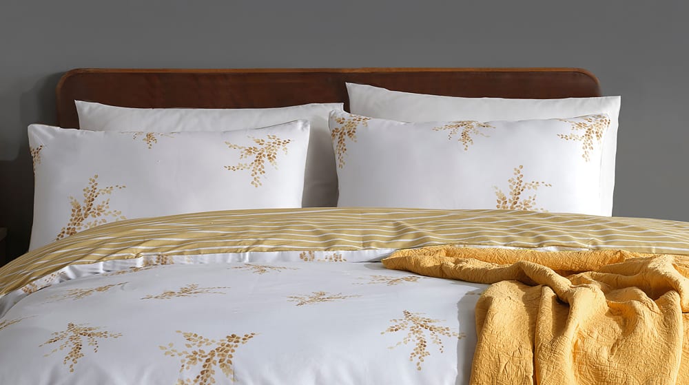 Parure housse de couette et taies d'oreiller 200x200 cm coton imprimé - Maisons du Monde