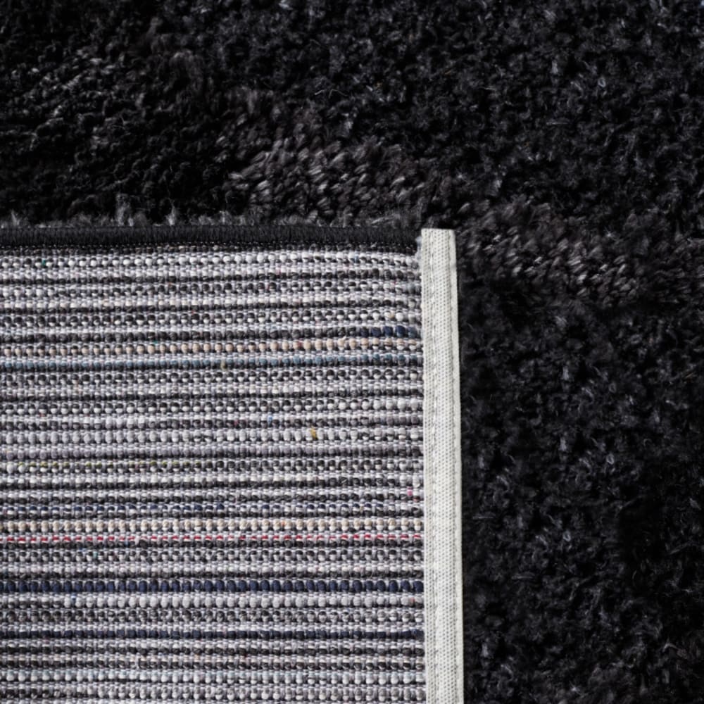 Tapis en polyester noir, 160 x 229 cm — vue 4