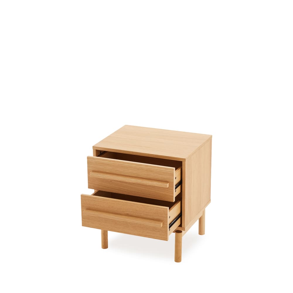 45 cm hoher Nachttisch mit 2 Holzschubladen im skandinavischen