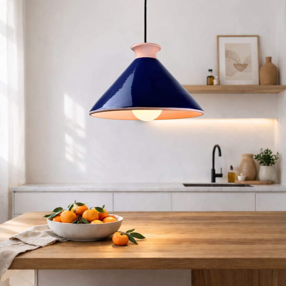 Suspension en terre cuite émaillée bleu D.29cm