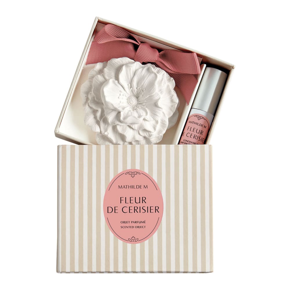 Décor parfumé et concentré de parfum - fleur de cerisier