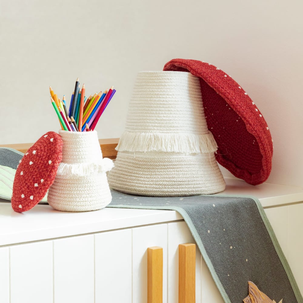 Panier enfant champignon en coton rouge