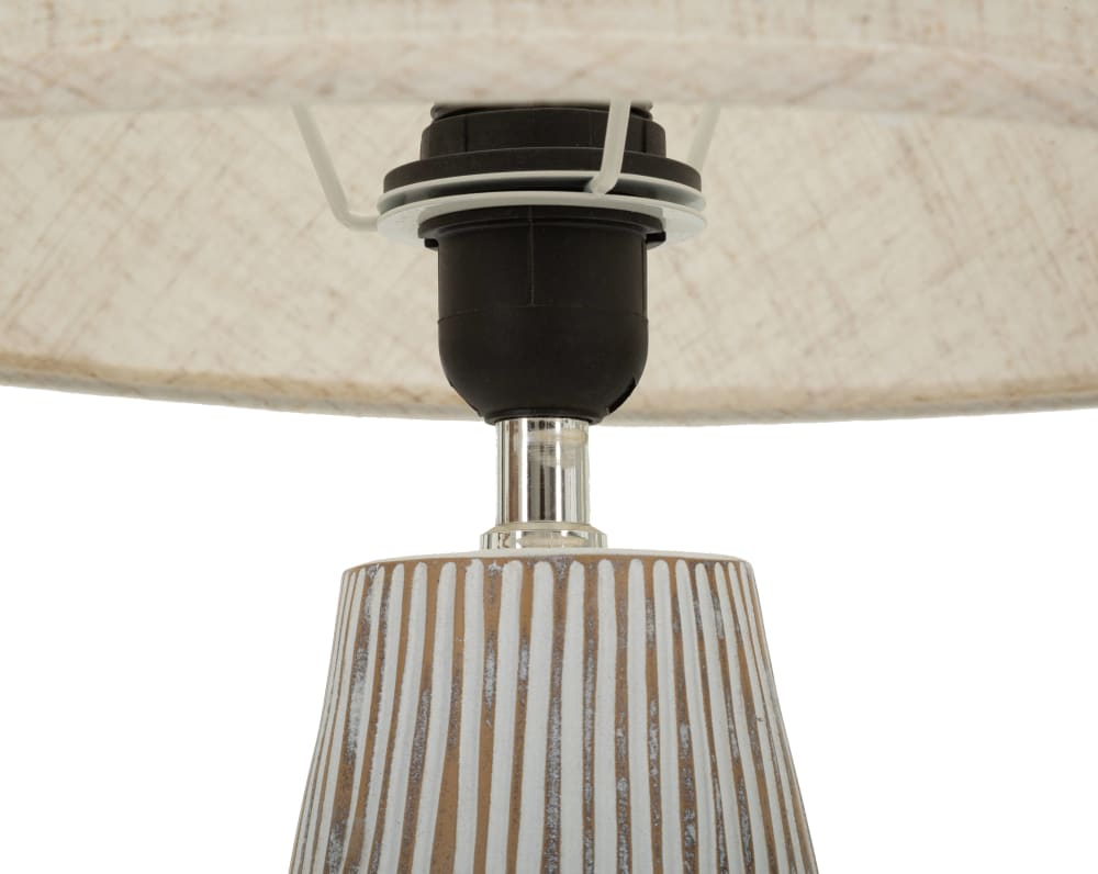 Lampe de table en résine beige avec abat-jour en tissu ø 35×69,5 — vue 4