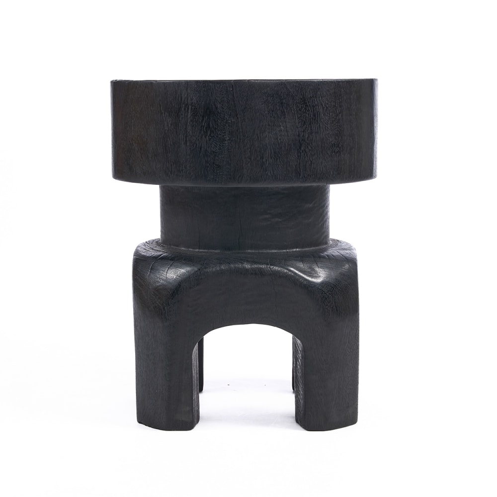 tabouret en bois noir