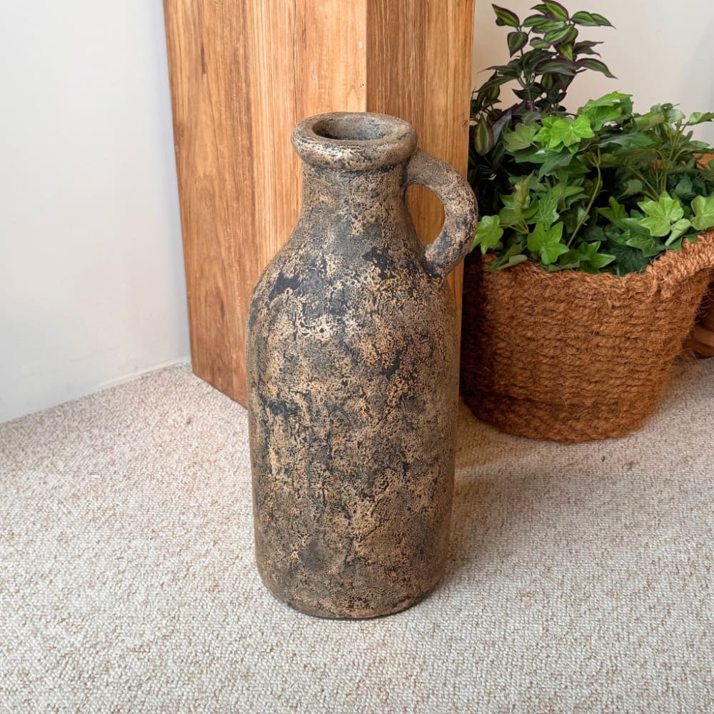 Poterie en terre cuite et argile — vue 4