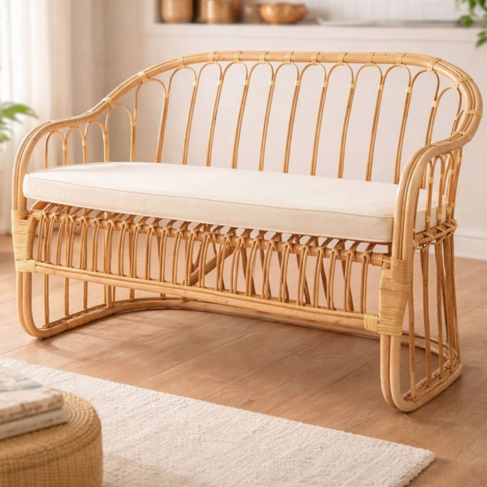 Banquette en rotin avec coussin d'assise