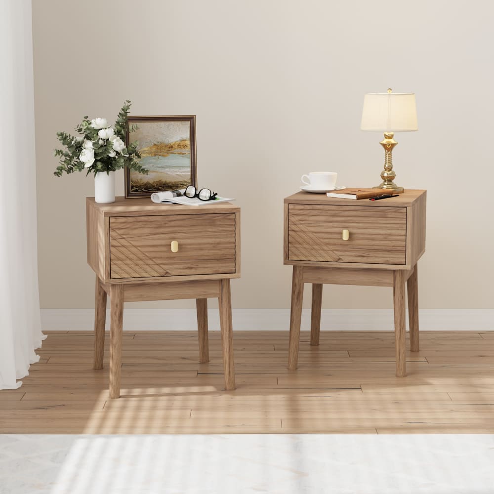 Lot de 2 tables de chevet effet chêne clair poignées métalliques dorés