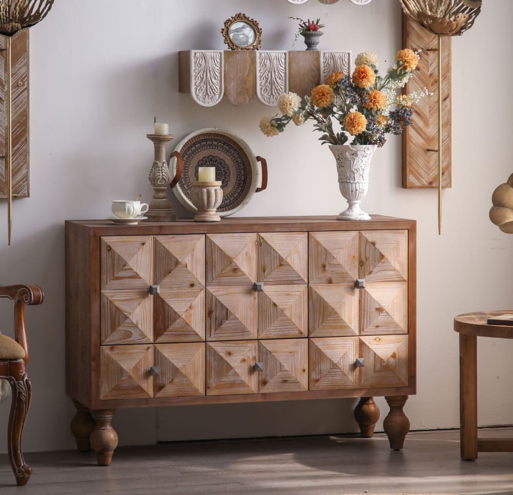 Komfortables Holzsideboard mit Relieffront L118 - Maisons Du
