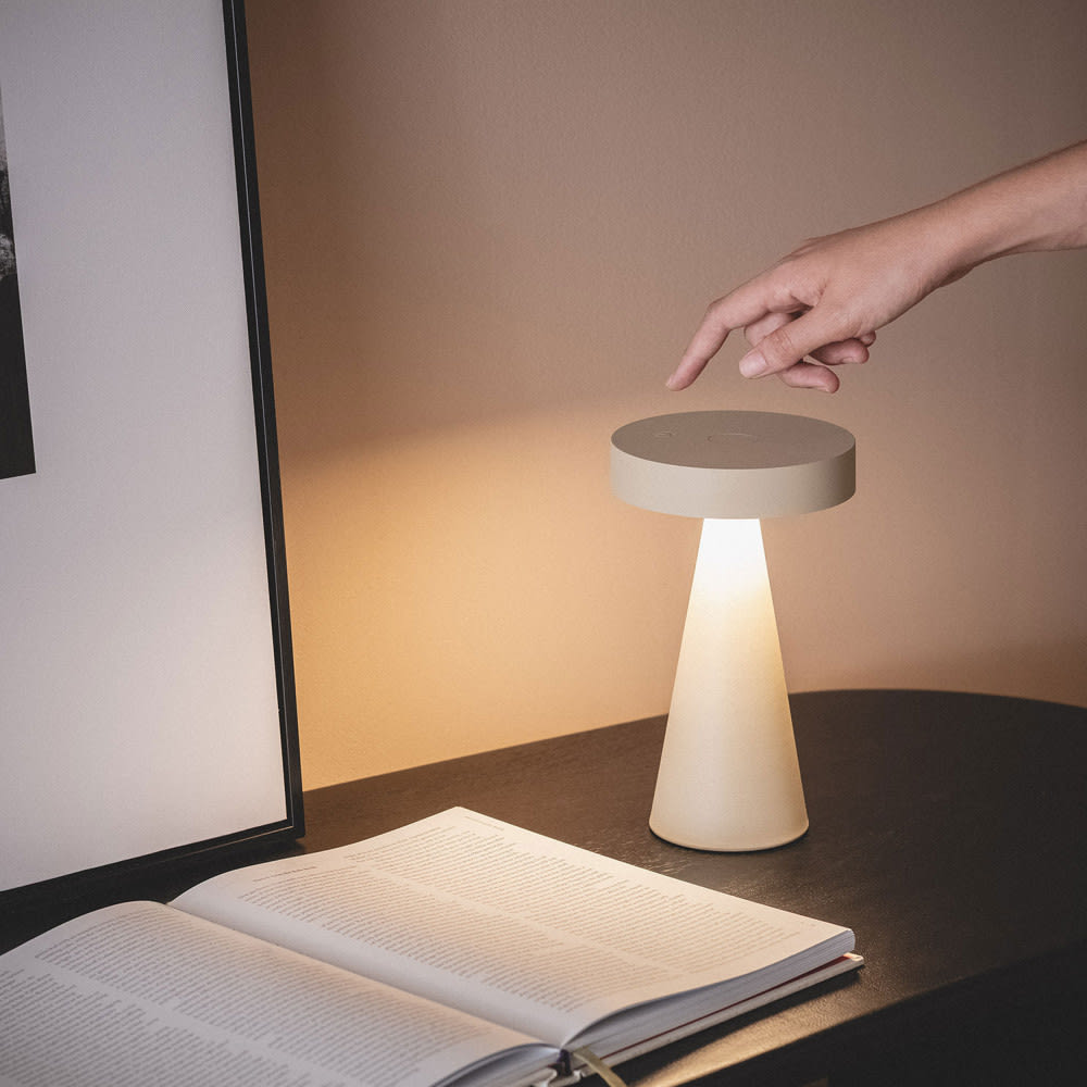 Lampe à poser led sans fil rechargeable - beige — vue 4