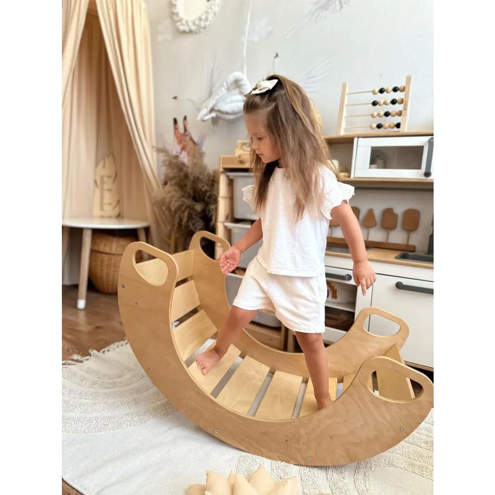 Bascule Montessori pour enfant en bois