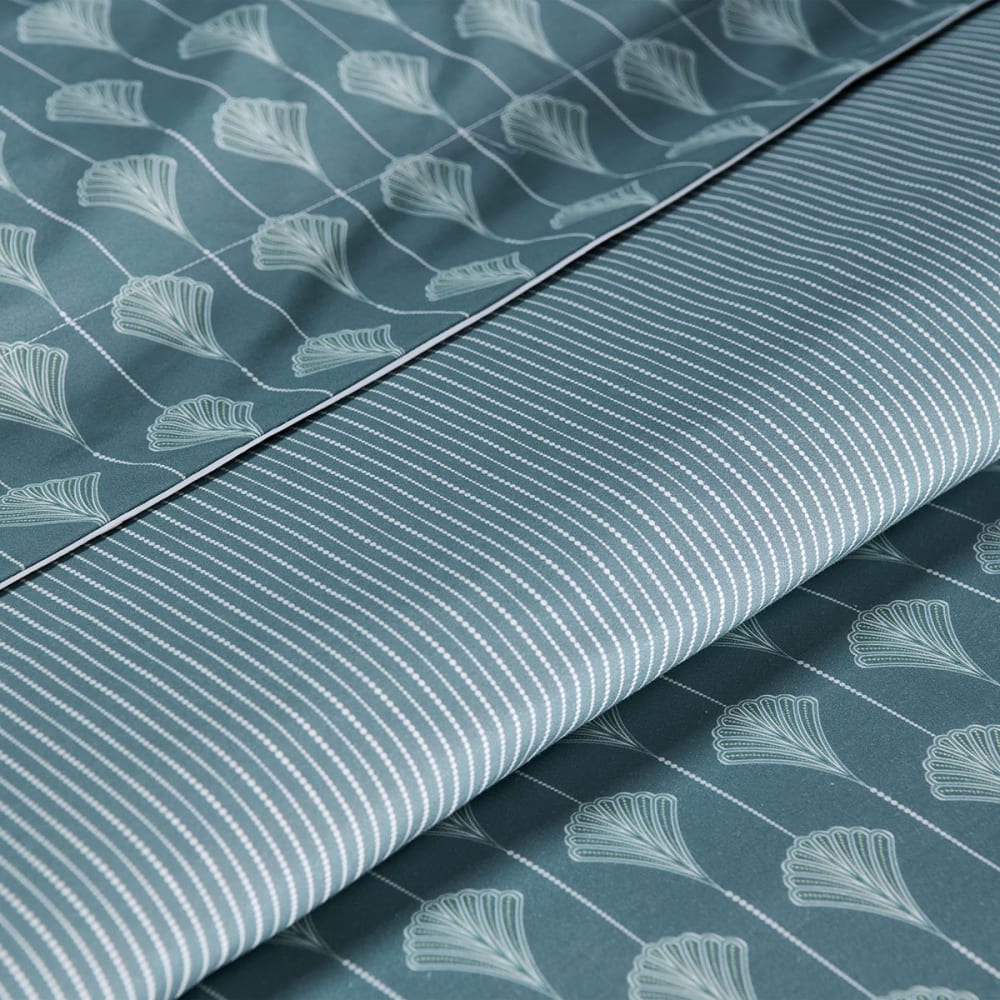 drap plat satin bleu