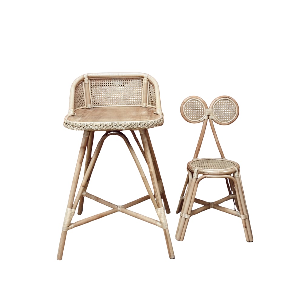 Ensemble bureau et chaise enfant en rotin