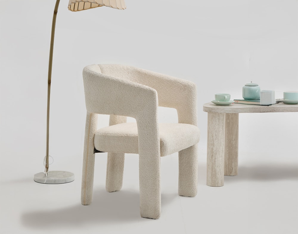 Fauteuil   en tissu bouclette  beige